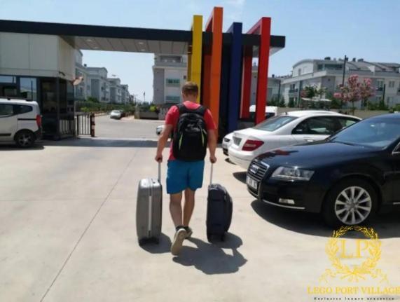 Close Airport,Mall Of Antalya Shopping Center,Tram Station Экстерьер фото
